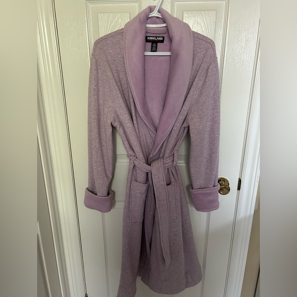 Kirkland Cozy Fleece Lined Robe Light Purple Warm Loungewear - Picture 3 of 11